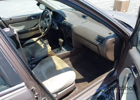 1991 Honda Accord Lx/Ex z USA, uszkodzony, nr VIN 1HGCB7655MA034844